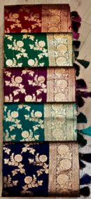 Floral Border Saree With Tassels