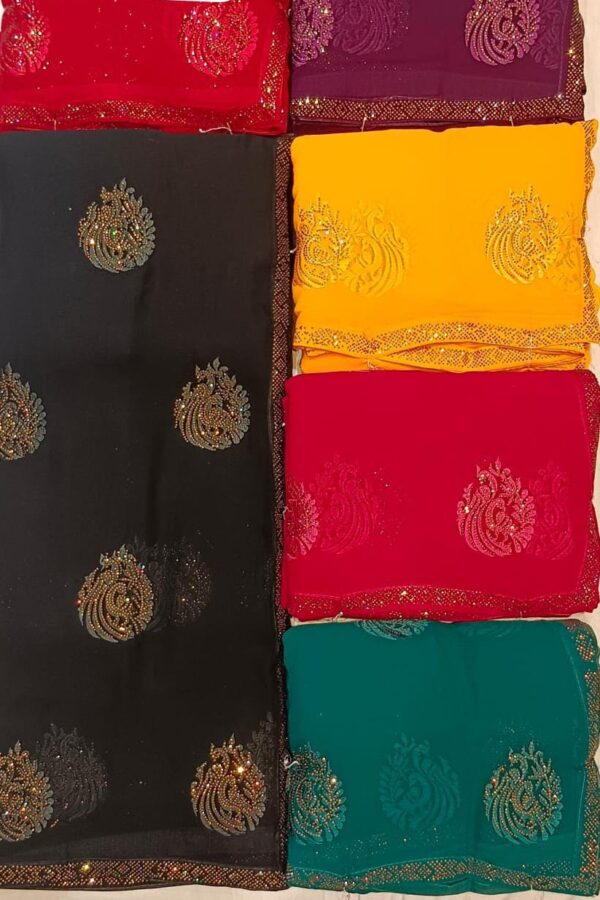 Stone Motif Saree With Border
