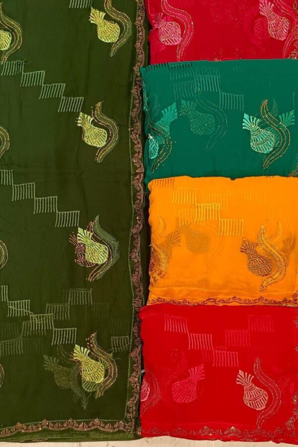 Floral Border Saree With Tassels