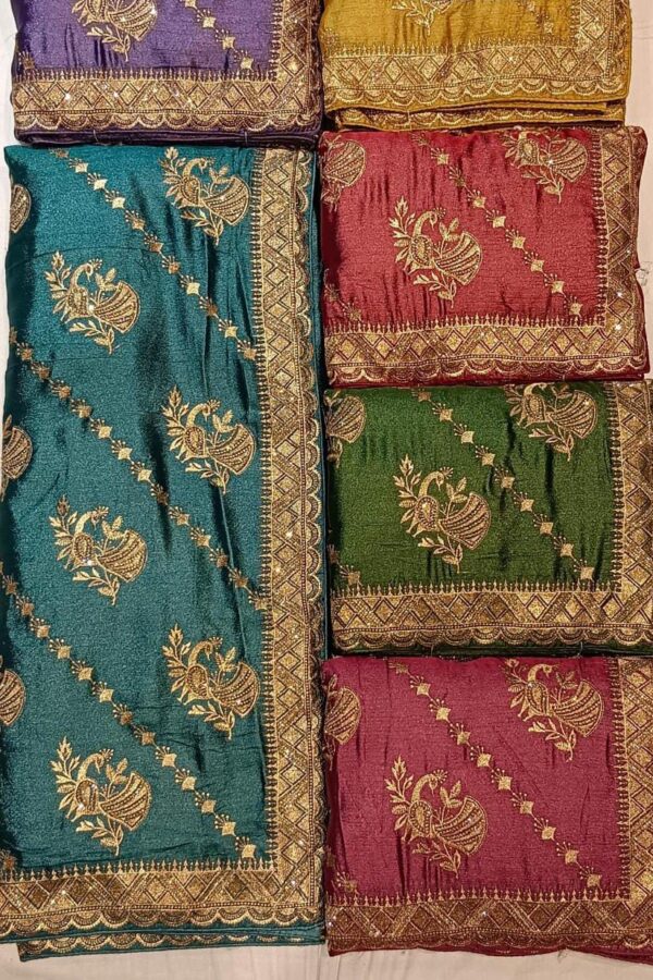 Diagonal Pot Saree With Border