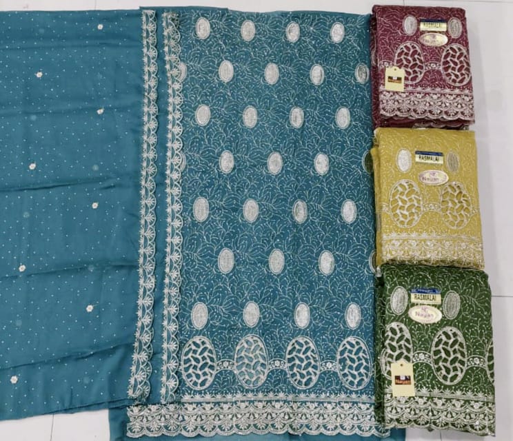 Oval Motif Embroidered Suit