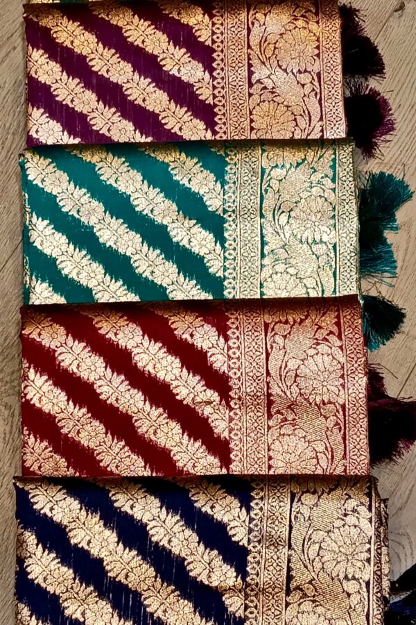 Diagonal Floral Saree With Rich Border