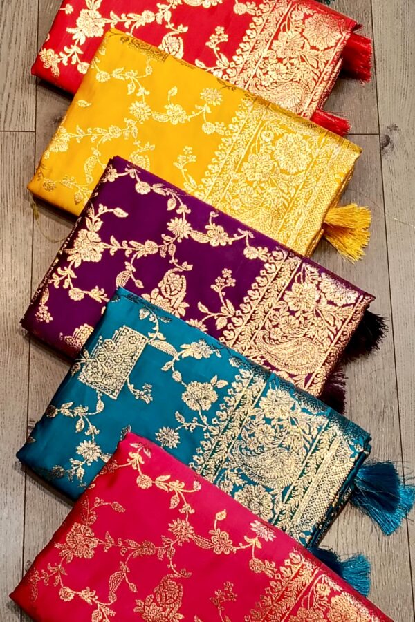 Floral Zari Saree With Tassels