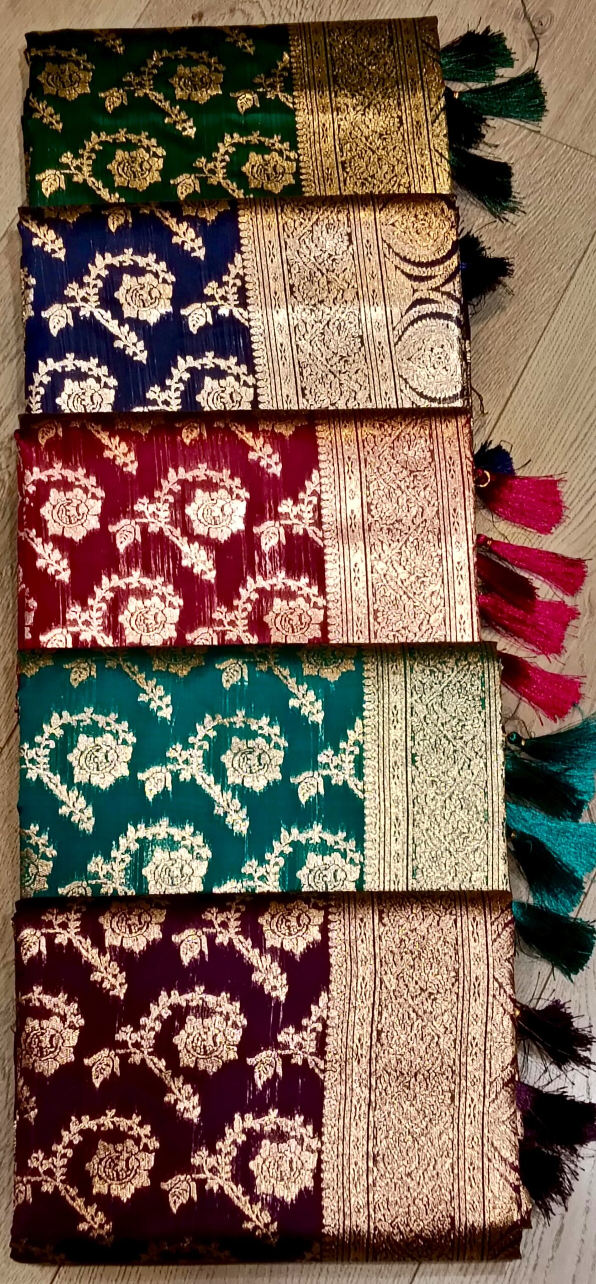 Floral Vine Border Saree With Tassels