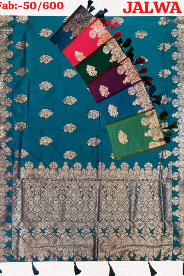 Floral Border Saree With Butti