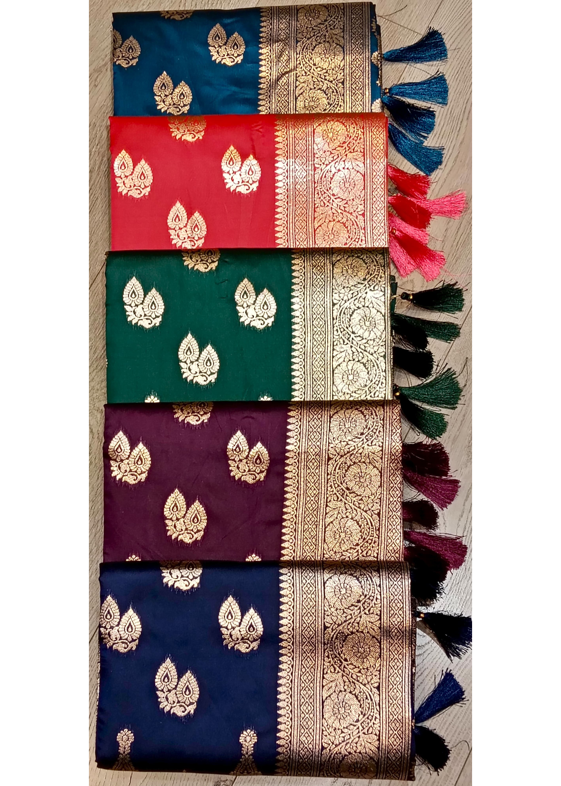 Zari Butti Saree With Tassels