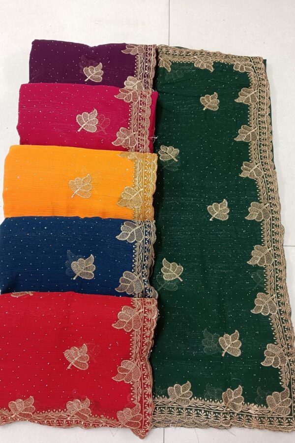 Leaf Butti Border Saree