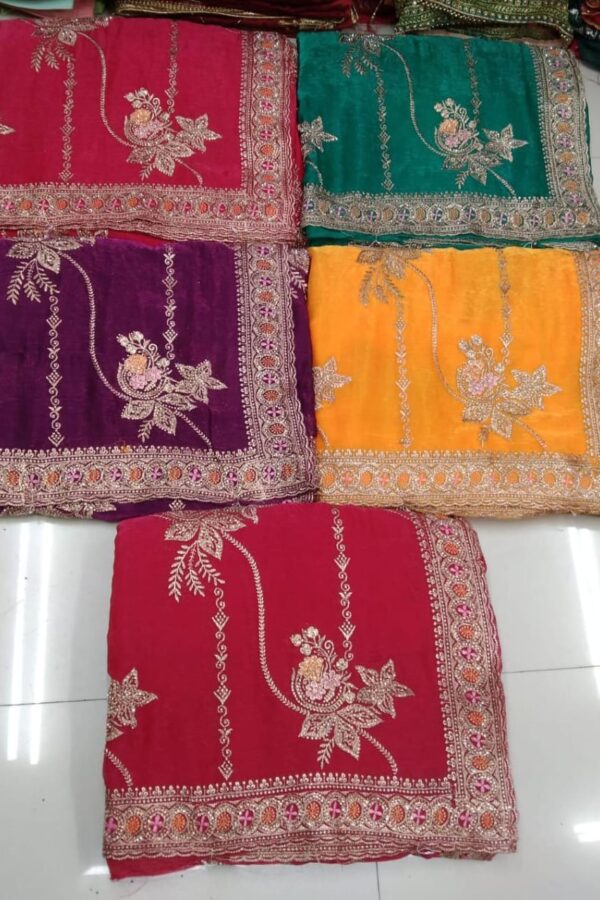 Floral Vine Saree With Stone Border