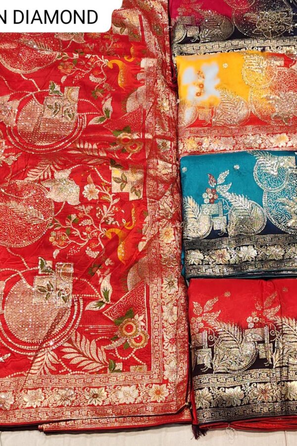 Jarkan Diamond Kalash Motif Saree